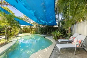 Dolphin Lagoon Luxury Escape - Image 2