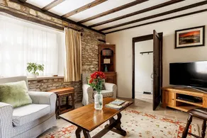 Bronte Cottage - Image 3