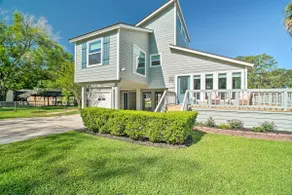 Bright Home w/ Dock on Lake Conroe! - Image 2