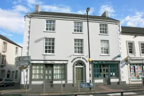 2C Luxury self-catering holiday apartment - Image 2