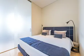 Apartamento con terraza y jardín | Cerca Catedral de Oporto | Vistas a la ciudad - Image 2