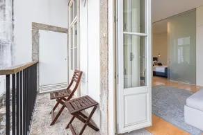 Apartamento con terraza y jardín | Cerca Catedral de Oporto | Vistas a la ciudad - Image 4