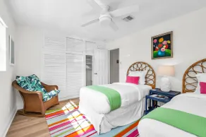 The Pink Cabana A Vibrant Escape Great Location! - Image 5