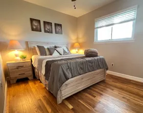Plymouth 3Bd/1.5Bth Home Close to Detroit & A2 - Image 2