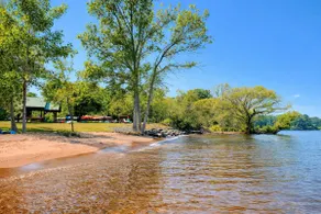 Superior Sanctuary: Refined Rustic in the Woods - Image 5