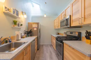 1Br Hidden Gem overlooking Wetland Dog Friendly - Image 4