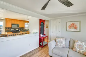 Pet-Friendly Buena Vista Home w/ Yard & Hot Tub! - Image 5