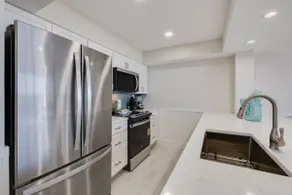 Executive Beachfront Penthouse at Sundial of Sanib - Image 5