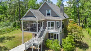 Cast Away Waterfront Getaway with Dock - Image 3