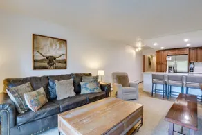 Beautiful Breck Townhome w/ Pool: 1 Mi to Main St! - Image 4