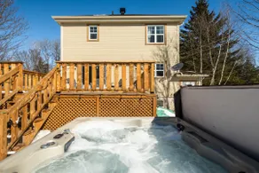 Villa Brébeuf - Relaxing Getaway, Pool or Hot Tub, near Tremblant - Image 5