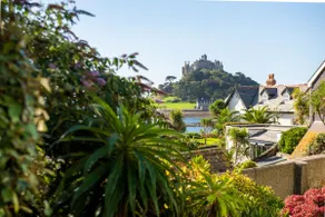 Greenfields Coach House - Balcony with stunning ocean view - Image 5