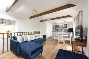 Greenfields Coach House - Balcony with stunning ocean view - Image 4
