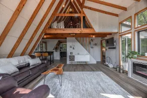 The Honey Bee Inn by Innsbrook Vacations! - Image 4