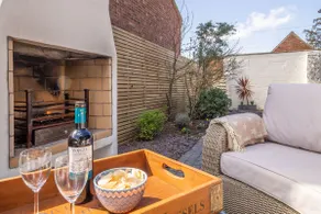 Monkey Puzzle Cottage - Image 5