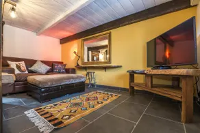 Fern Cottage - Luxurious 1 Bedroom - Blossom Farm - Image 2