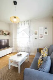 Jovial Estación Apartamento - Image 3