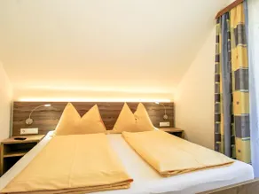 Summit Cross by Interhome - Image 2