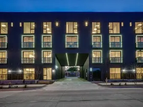 Bardo Lofts Courtyard Suite #104 - Image 2