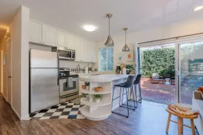 Coastal Haven: Serene 1-Bedroom Retreat w/ Parking - Image 3