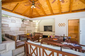 Villa Calma mit beheiztem Pool, Jacuzzi, Sauna und 4 Schlafzimmern - Image 5