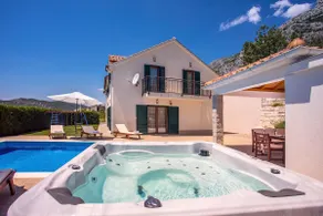 Villa Calma mit beheiztem Pool, Jacuzzi, Sauna und 4 Schlafzimmern - Image 3