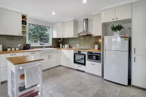 Katta Cottage: Family Accommodation Mansfield - Image 3