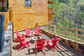 Smoky Nights is an enticing dog-friendly retreat just minutes from the Pigeon Forge Parkway! - Image 4