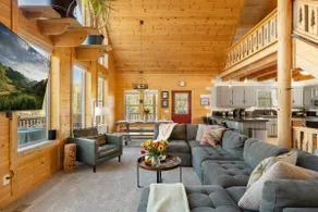 Custom Craftsman Chalet🏡Fenced Yard for Pets🍃Aspens, Hot Tub 💰$0 Cleaning & Pet Fee - Image 5