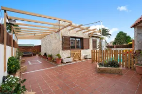 Las Casitas 28 - Image 2