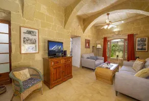 Oleandra Holiday Home - Image 4