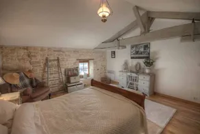 4Bed3Bath 1736 Farmhouse Barn Conversion-Hearth - Image 5