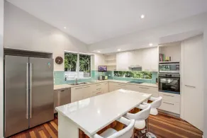 2 Naiad Court Rainbow Shores. Walk to beach. Pets welcome. Wifi - Image 3
