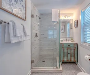 1950s Beach Cottage  Unit C - Image 3