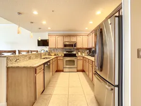 Appartement en copropriété avec piscine et jacuzzi | Vue plage - Image 3