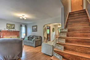 Cozy Springfield Family Home w/ Fire Pit - Image 4