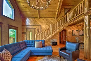 Eureka Springs Area Cabin w/ Deck + 7 Acres! - Image 3