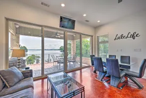 Waterfront Home ~ 4 Mi to Oaklawn Racing Casino! - Image 5