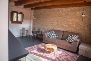 Casa 1 de Les Apieres. - Image 2