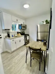 Near all 1 BR - Full Kitchen, Backyard & Fire Pit! - Image 5