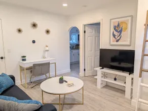Near all 1 BR - Full Kitchen, Backyard & Fire Pit! - Image 2