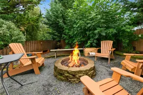 Phenomenal Mid-Century Modern Retreat, Open Layout, Fenced Backyard, Fire-Pit, 10 Miles to Portland - Image 3