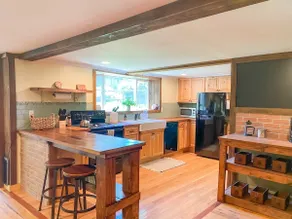 Copper Hill House - VT getaway near Ludlow & Okemo - Image 2