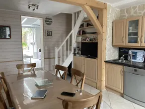Cosy - Image 1