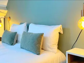 The Luxury Cocoon/Duplex in the City Center - Image 5