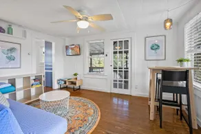 Marvelous Mermaid Bungalow, Dog-Friendly Upstairs Apt in Prime Vilano Beach - Image 5