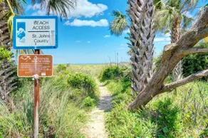 Marvelous Mermaid Bungalow, Dog-Friendly Upstairs Apt in Prime Vilano Beach - Image 4