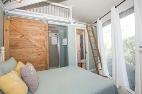 Pinehurst Lakefront Treehouse - Image 2