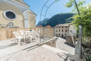 Ania Apartment with Castle View - Image 2