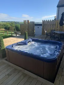 Luxury Cottage, views of the Lakes with Hot Tub - Image 2